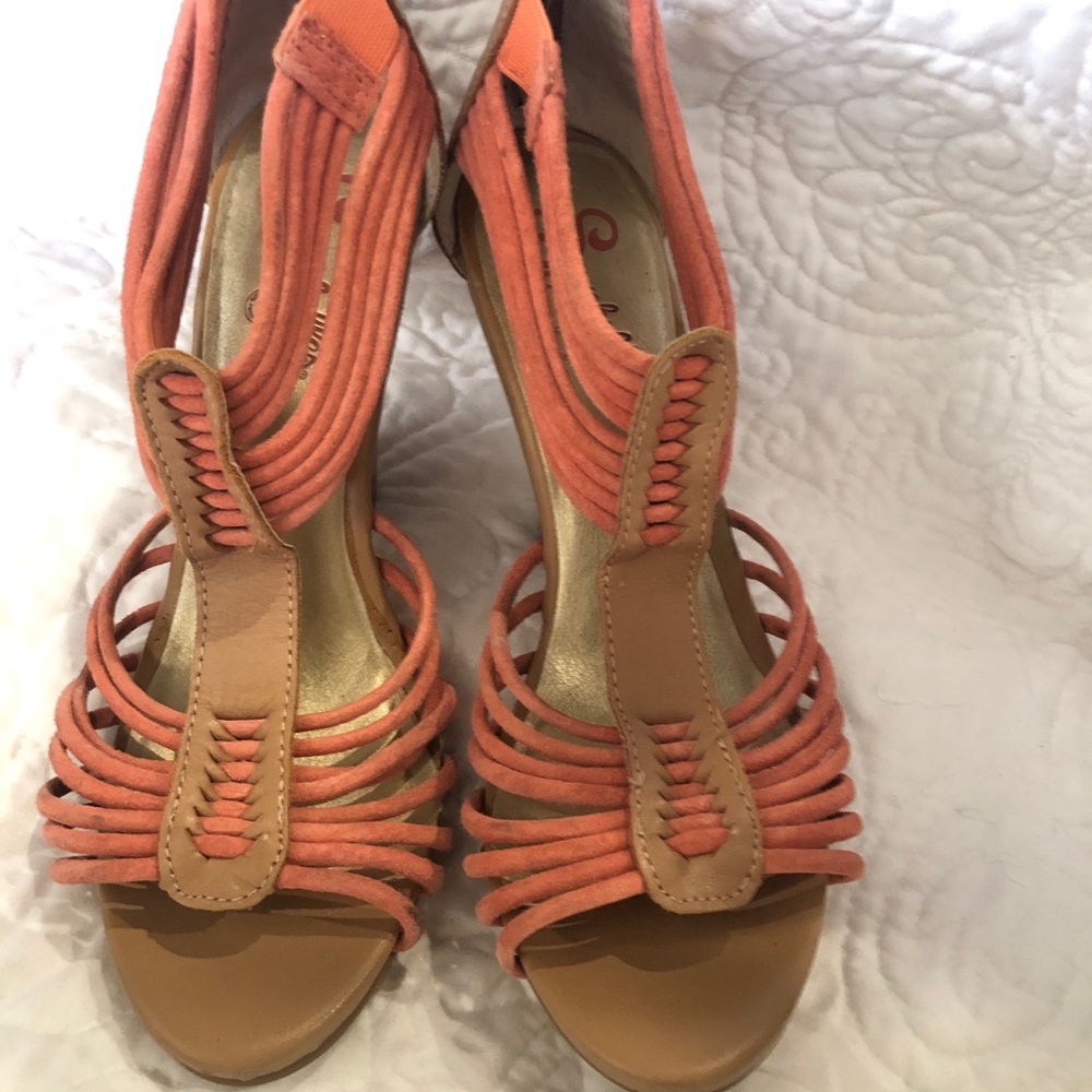 Seychelles strappy peeptoe heels